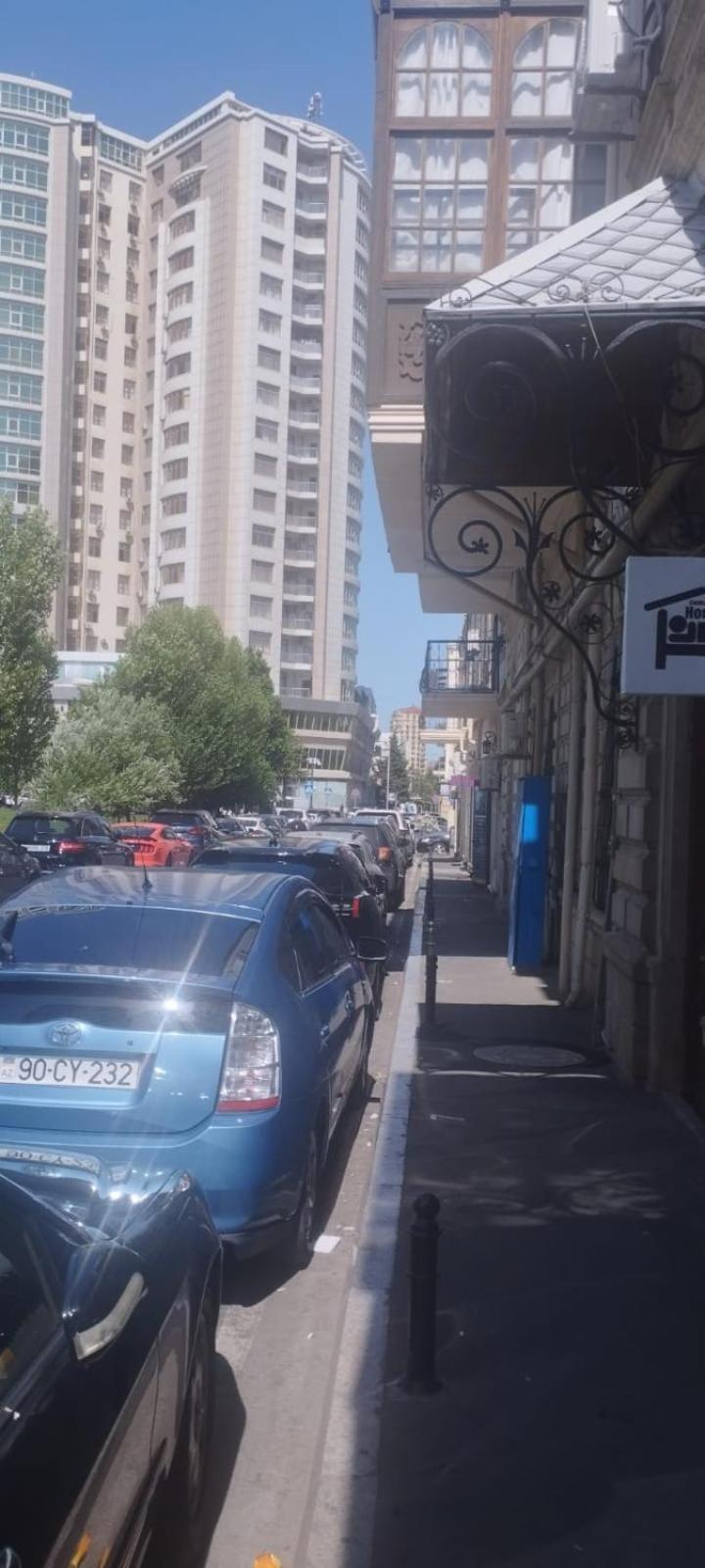 Central Baku Hostel ภายนอก รูปภาพ